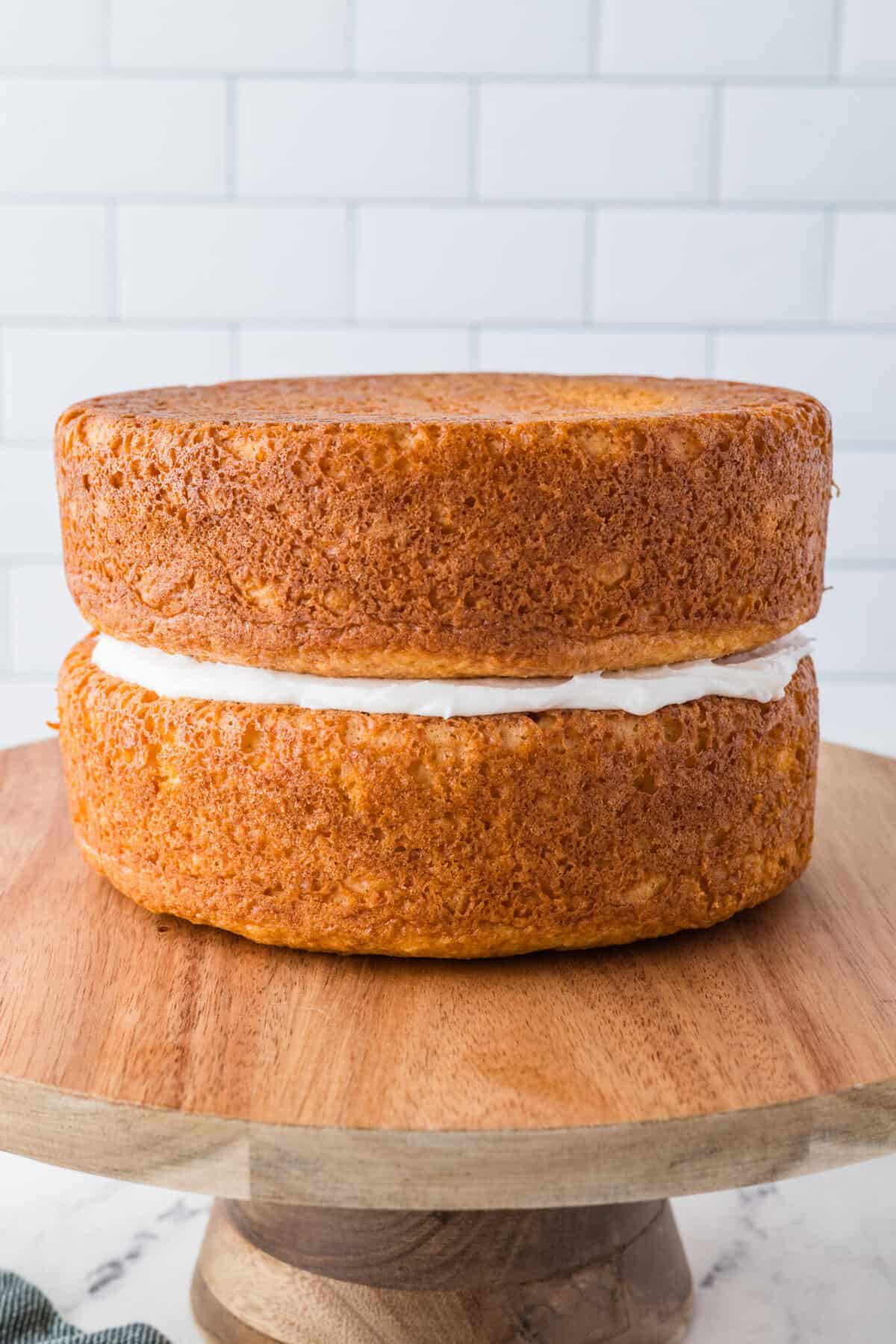 wedding cake layers with filling