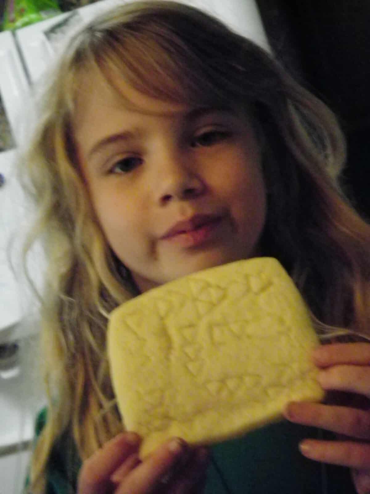 sarah with cookie tablet