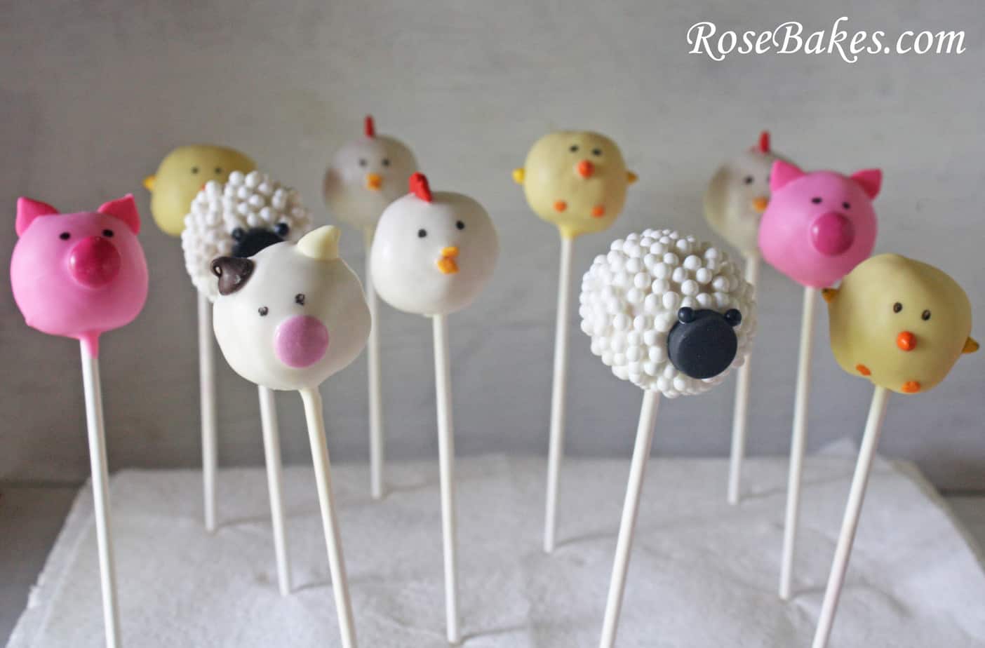 Farm animals cake toppers