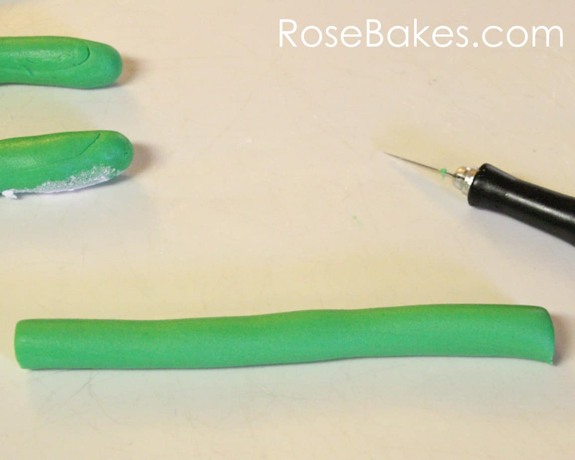 How to Make Fondant Number Cake Toppers 03