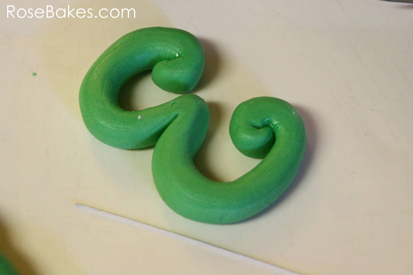 How to Make Fondant Number Cake Toppers 17