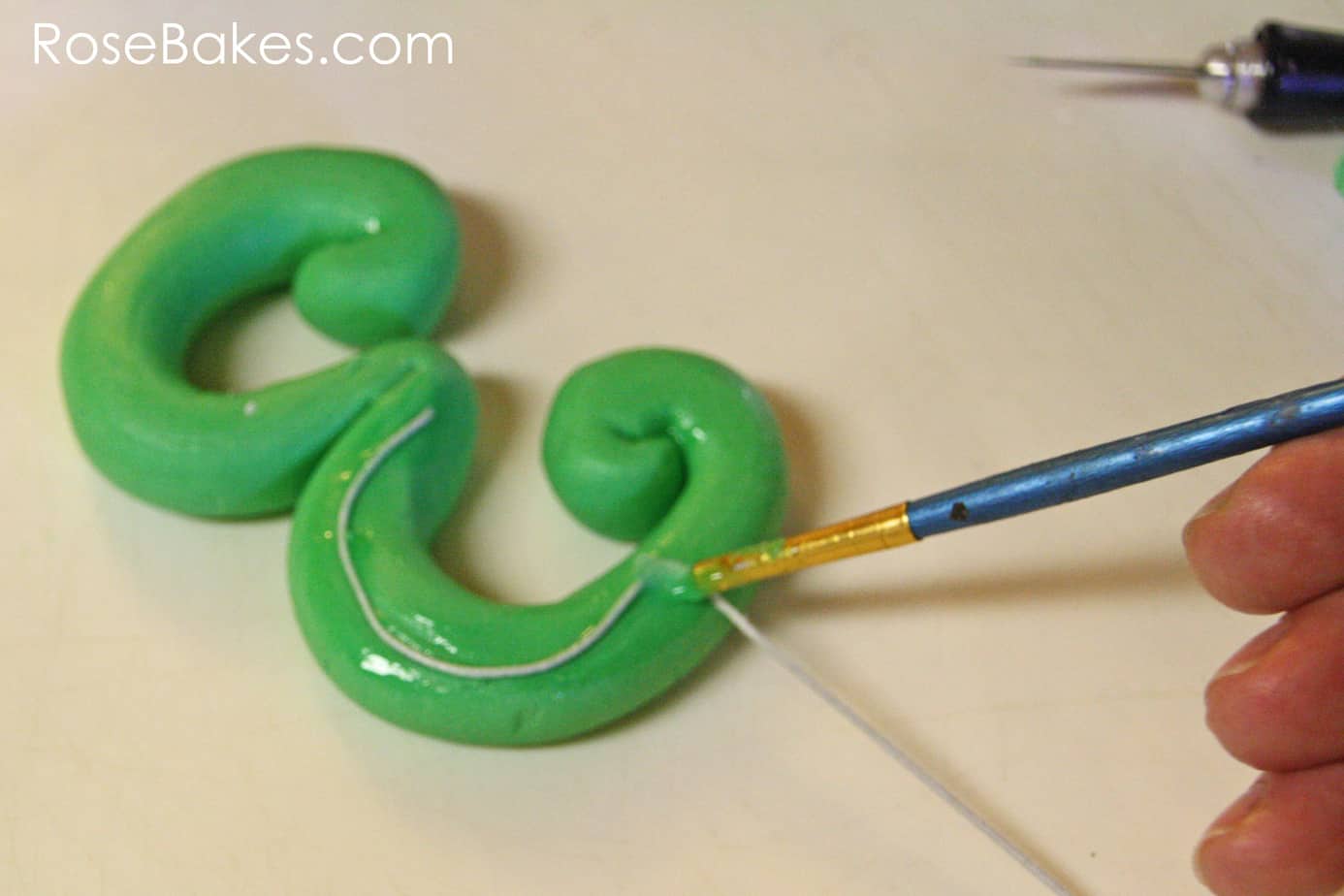 How to Make Fondant Number Cake Toppers 19