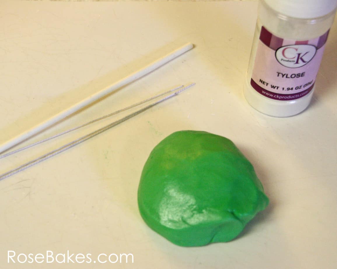 How to Make Fondant Number Cake Toppers