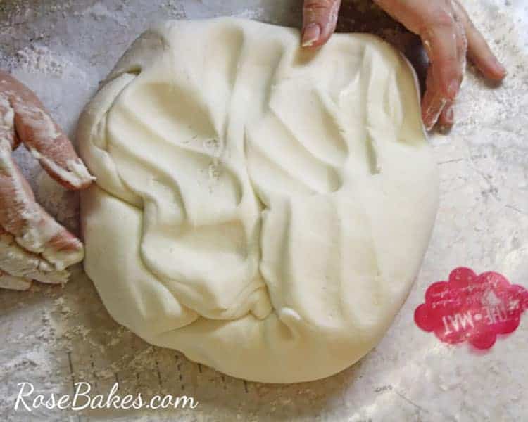 Easy Homemade Marshmallow Fondant - Wilton