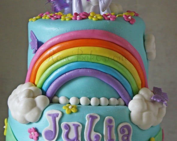 My Little Pony Rainbow on Cake