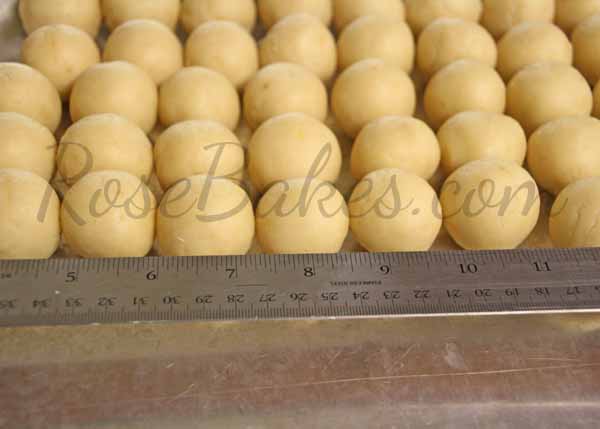 How to Make Cake Pops 14