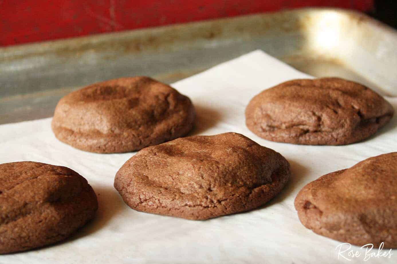 biscoff stuffed cookies