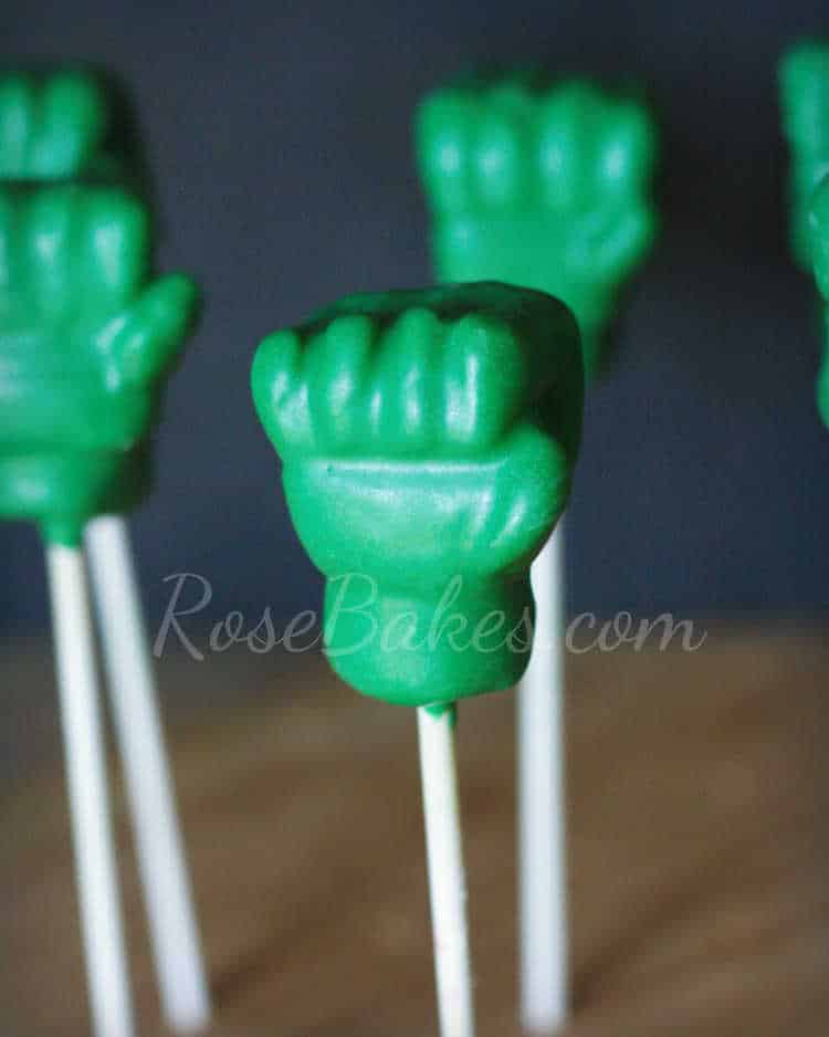 Awesome Star Wars Cake Pops - Between The Pages Blog