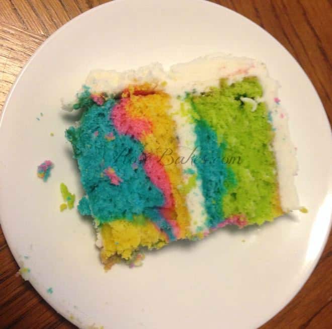 Kim Tie-dyed cake Rainbow Inside