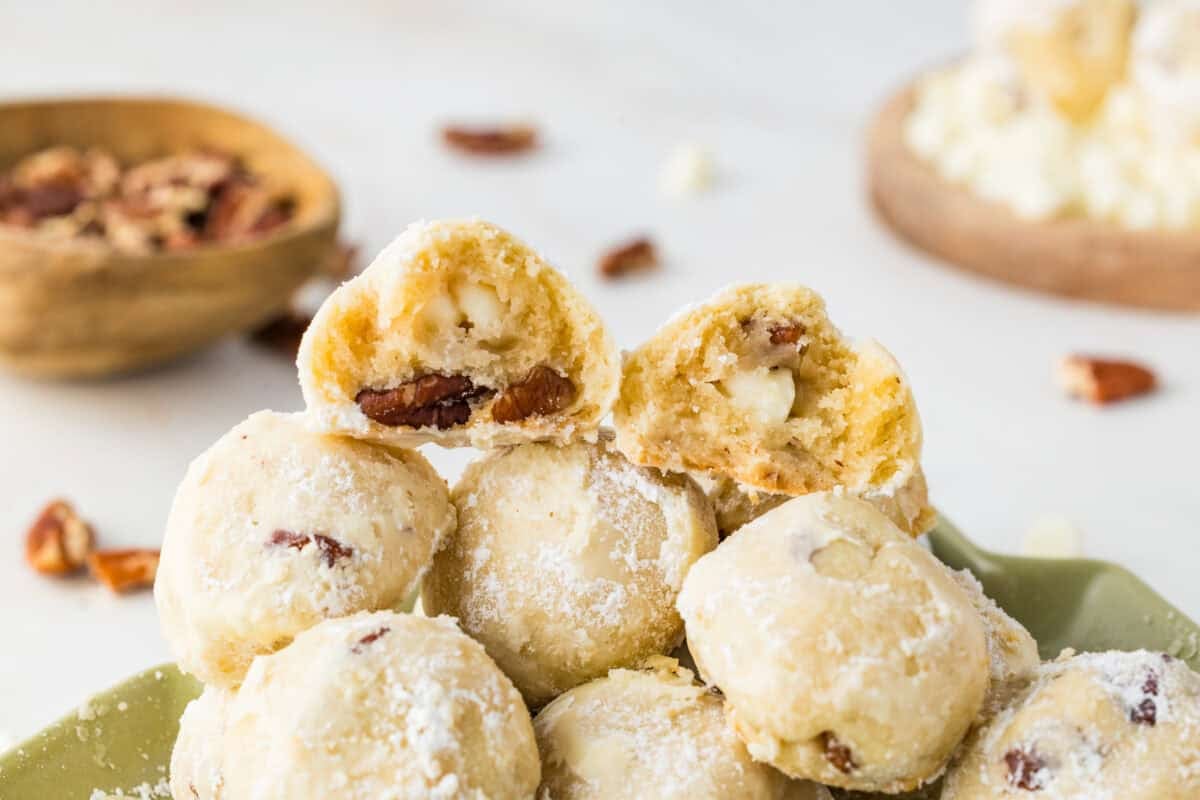 Mexican Wedding Cakes