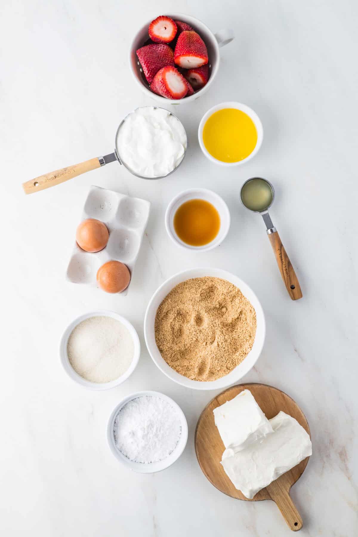 ingredients for strawberry cheesecake pie