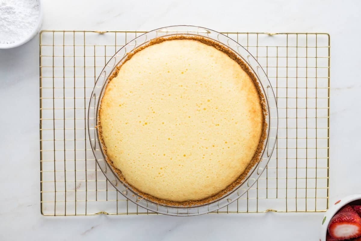 baked cheesecake pie