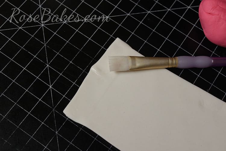 How to Make Polka Dot Bow 04