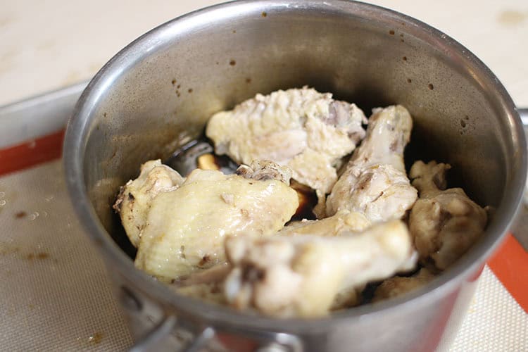 White Chocolate Raspberry Macarons