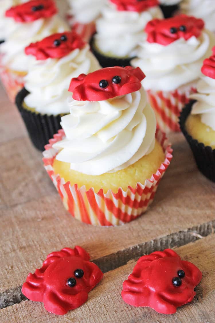 Crab Cupcake Toppers by RoseBakes