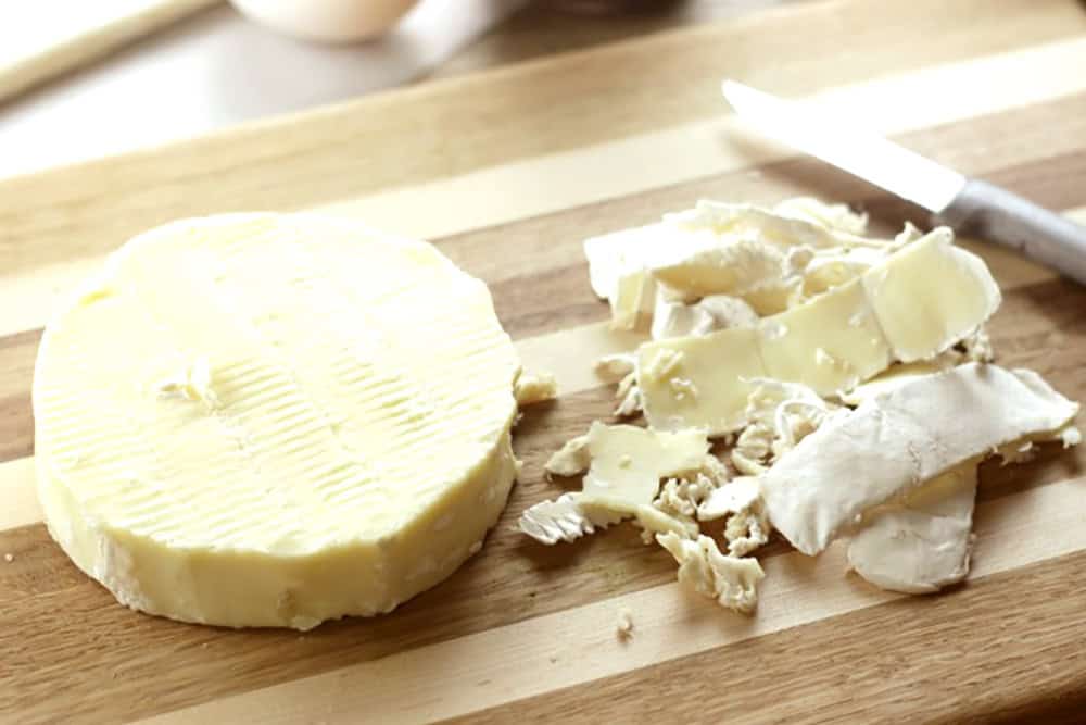 round of brie with rind trimmed off