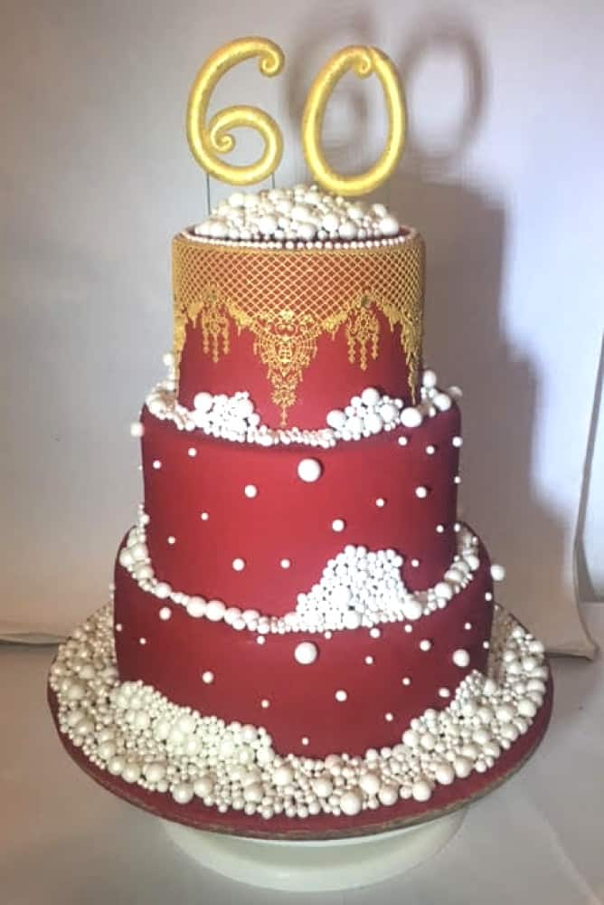 WTTC Winner Red and Gold Cake