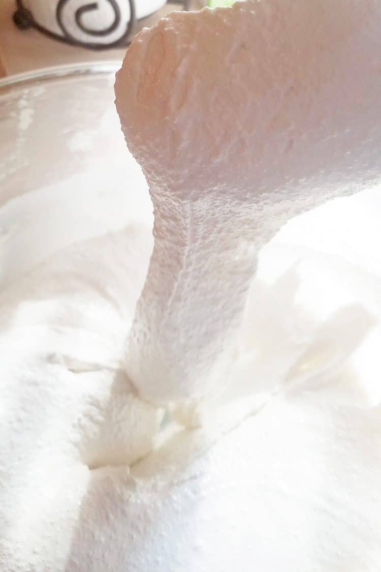 strawberry Cheesecake macarons batter