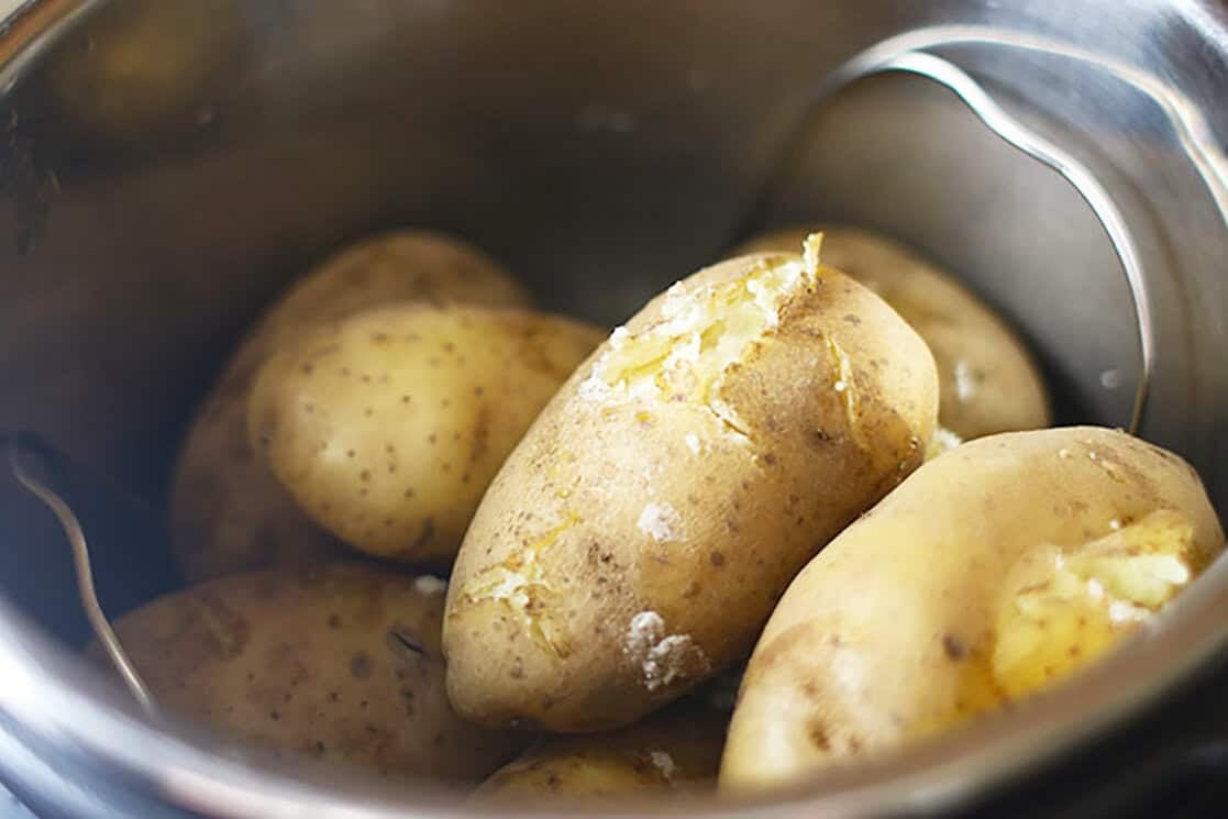 instant pot baked potatoes