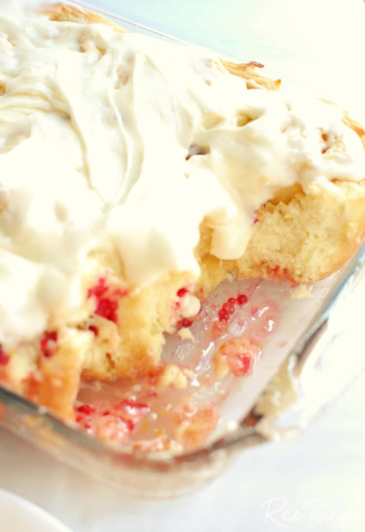 raspberry cinnamon rolls