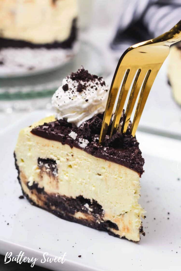 slice of Instant Pot OREO Cheesecake with Ganache