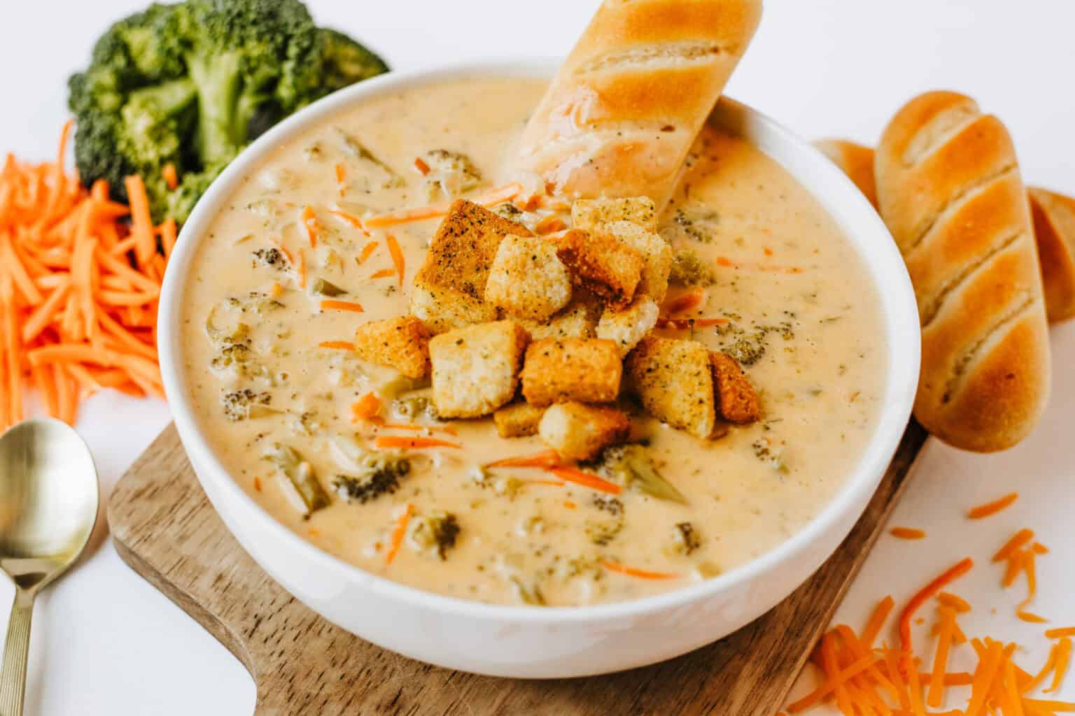 crock pot broccoli cheese soup