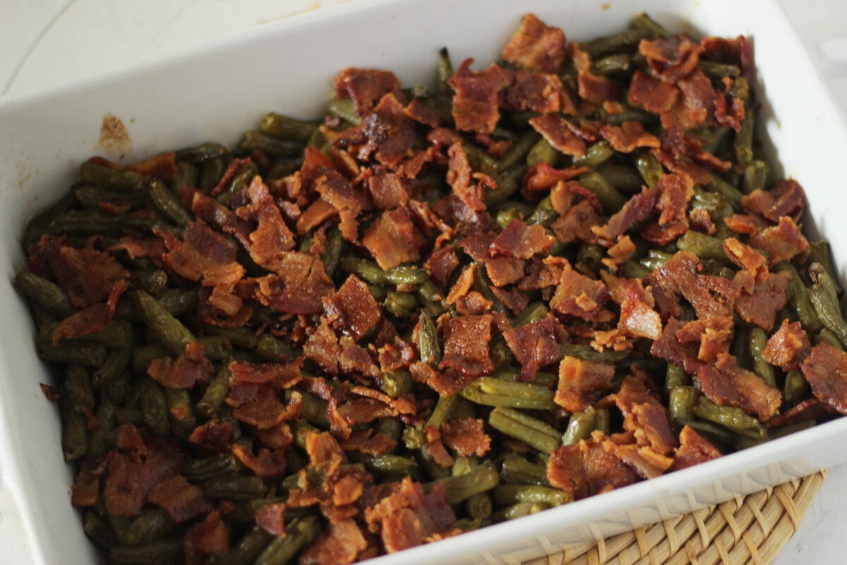green beans with bacon, brown sugar and soy sauce