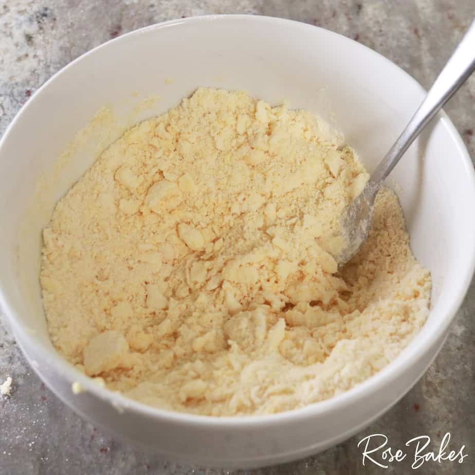 dry crumbly dough example