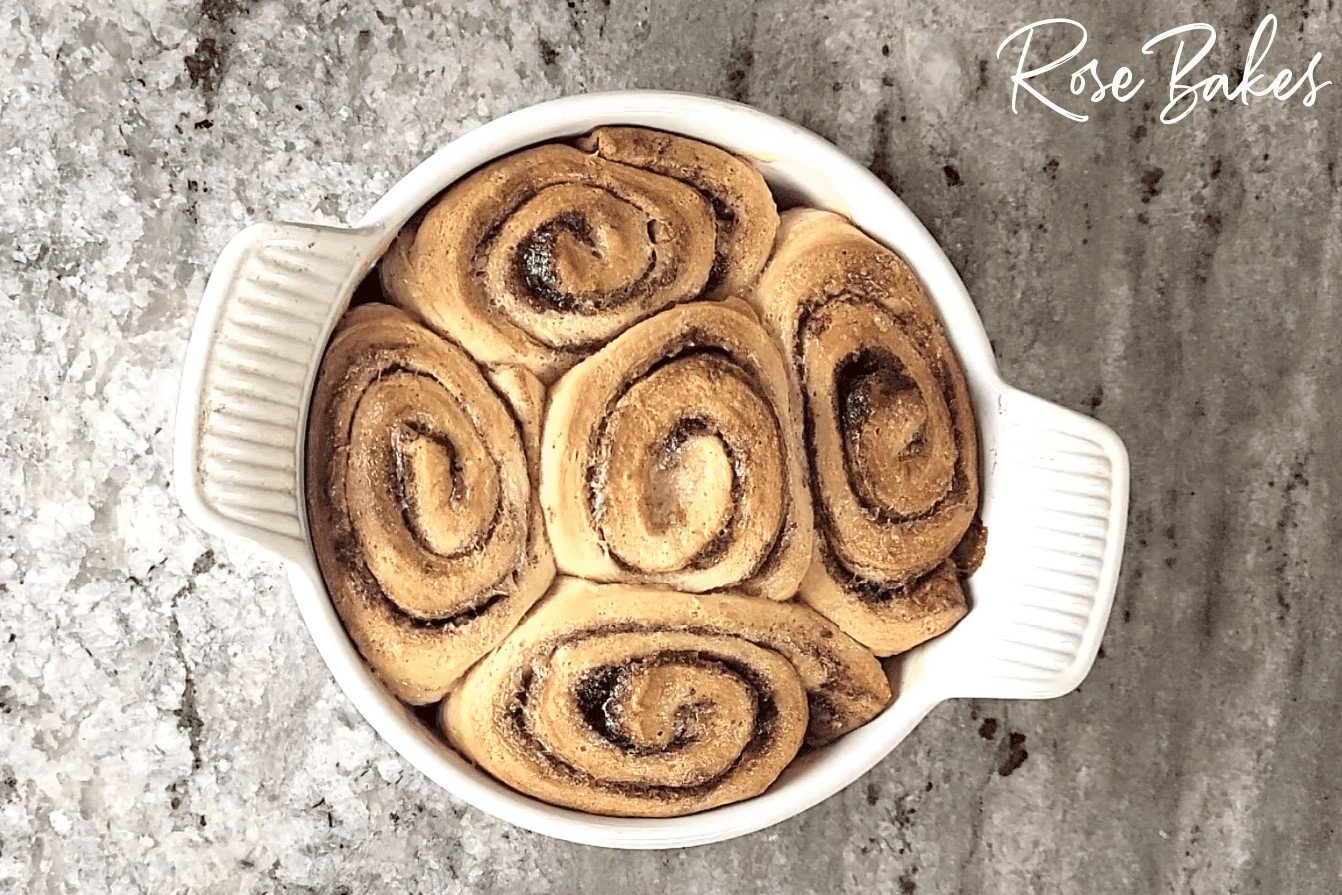 Baked cinnamon rolls
