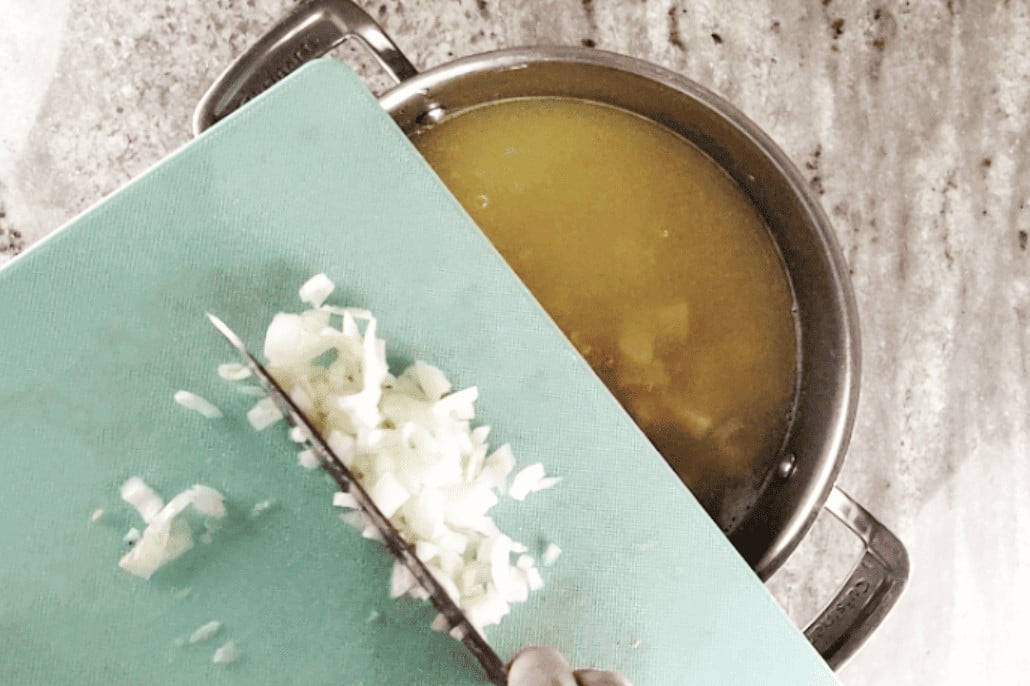 adding onion to water