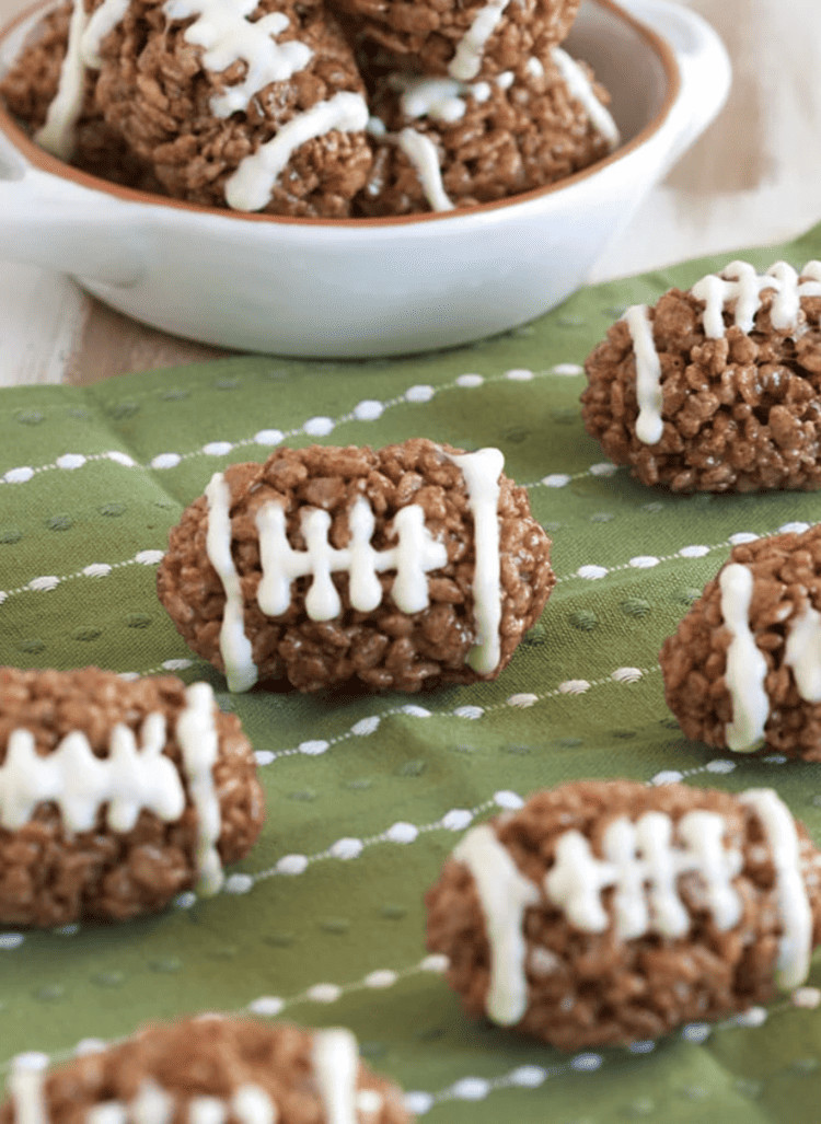 easy football rice krispies treats