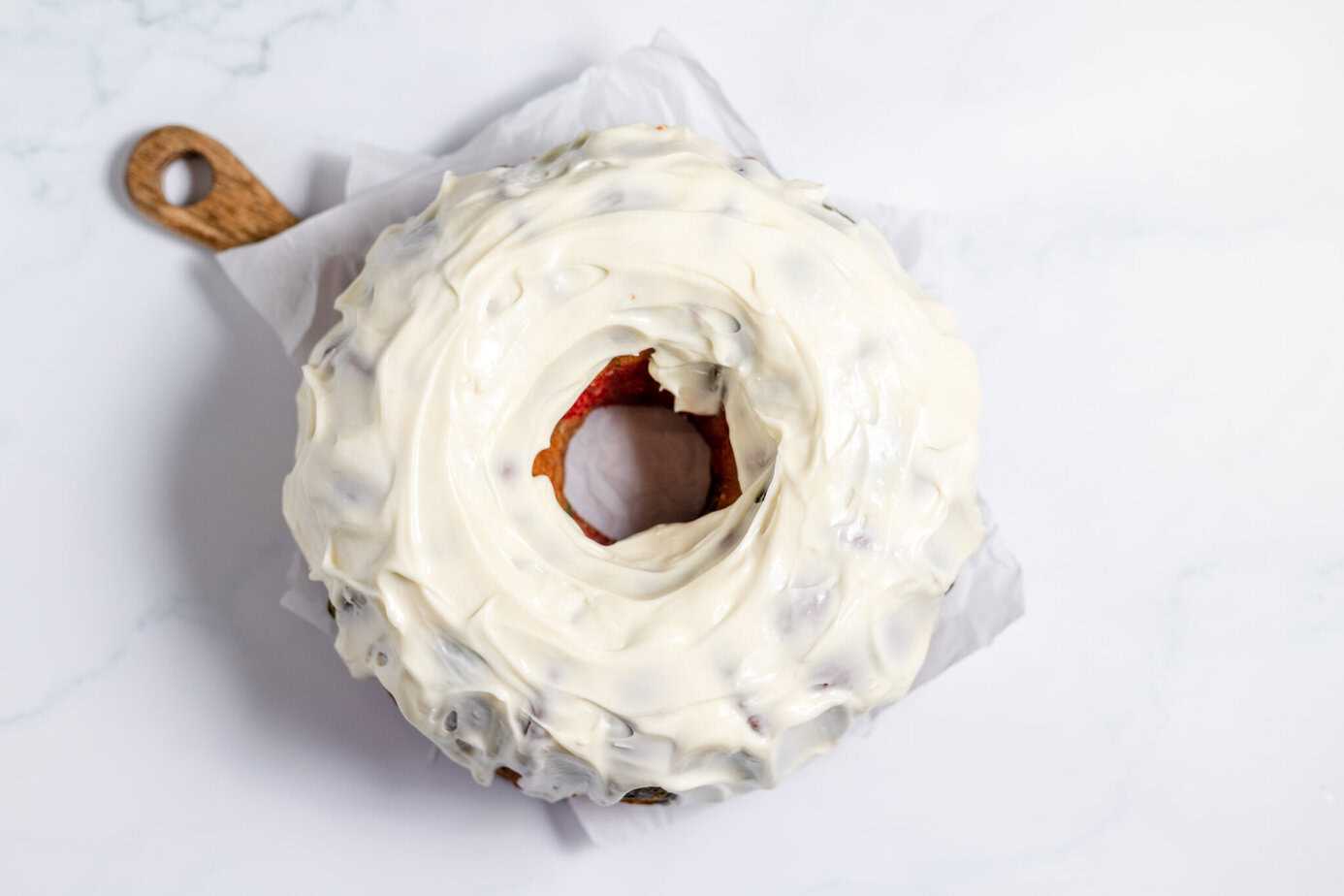 cream cheese glaze on pound cake