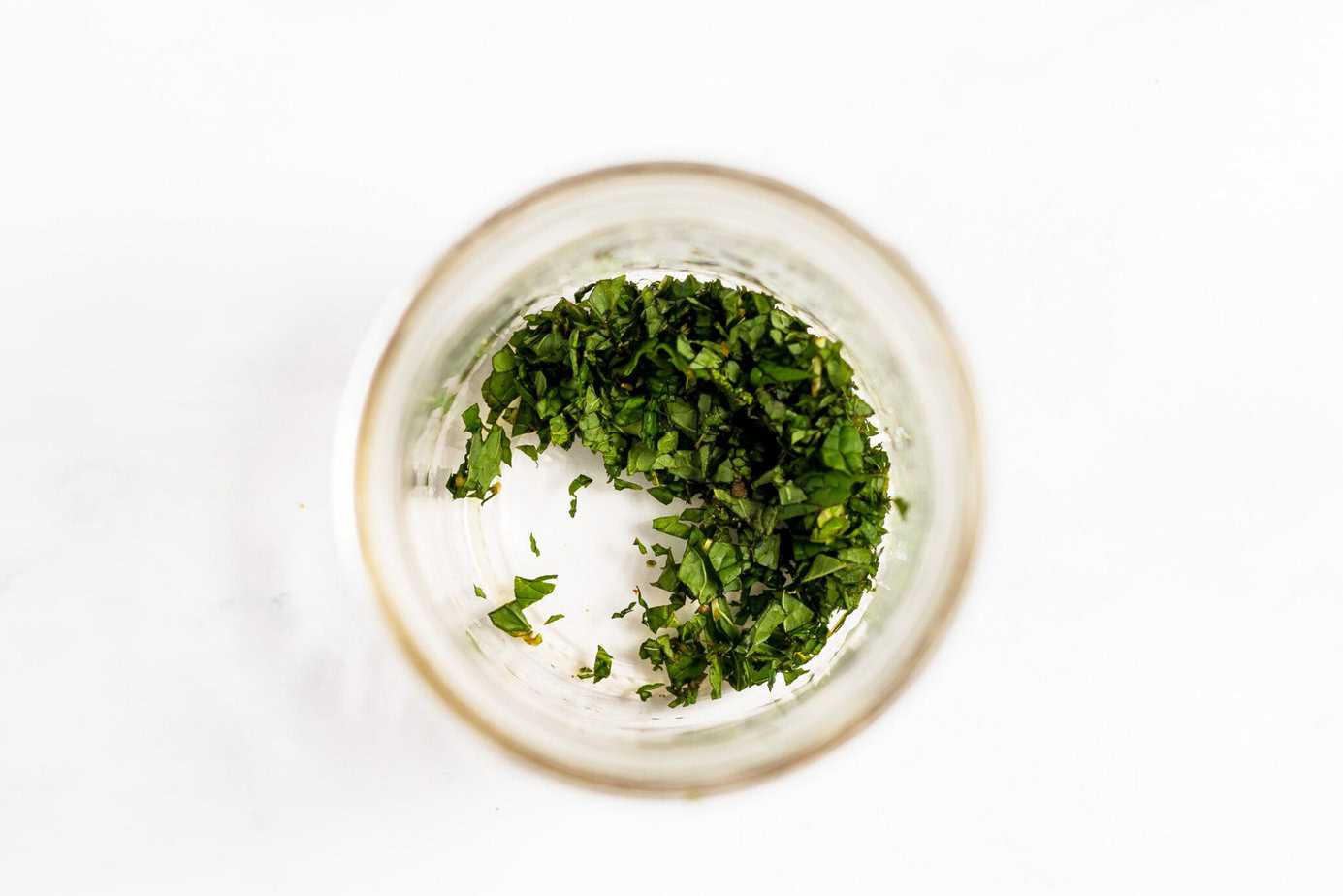 minced peppermint leaves