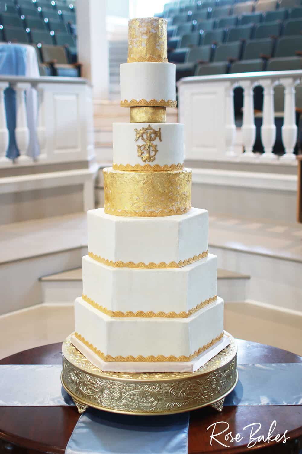 gold magnolia ball wedding cake