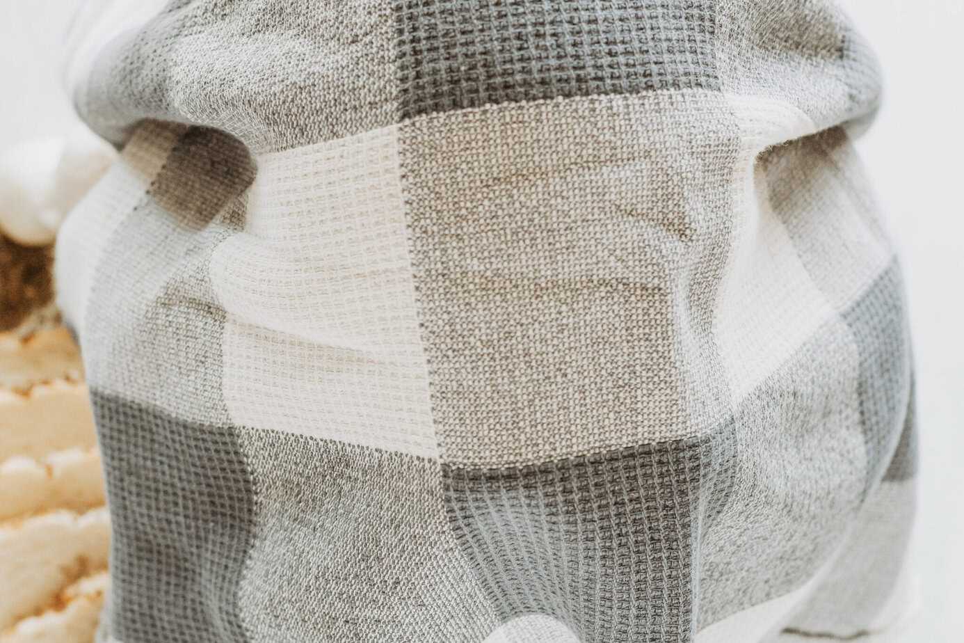 kitchenaid bowl covered with a kitchen towel