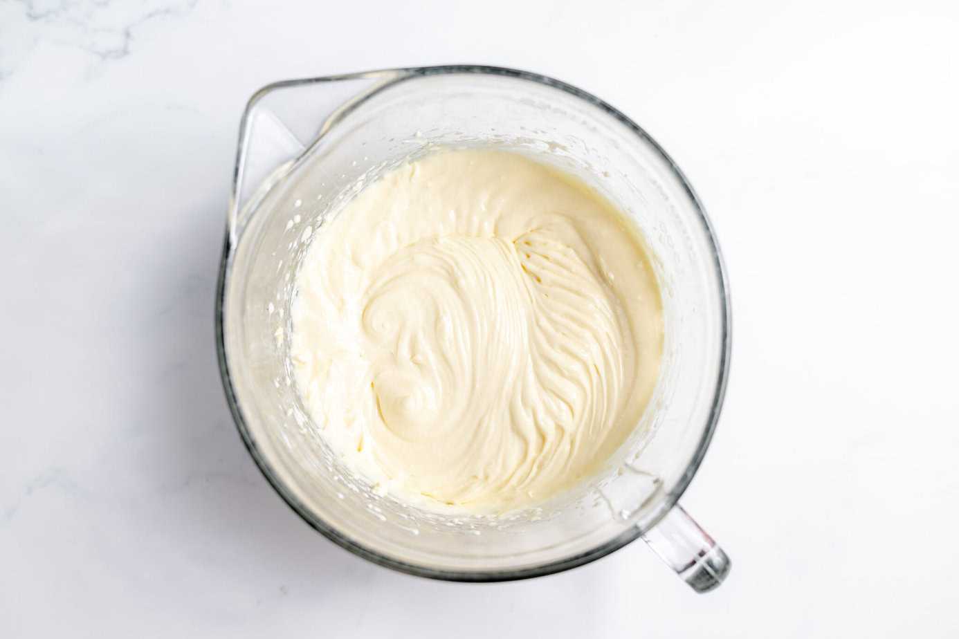 creamy cheesecake filling mixed up