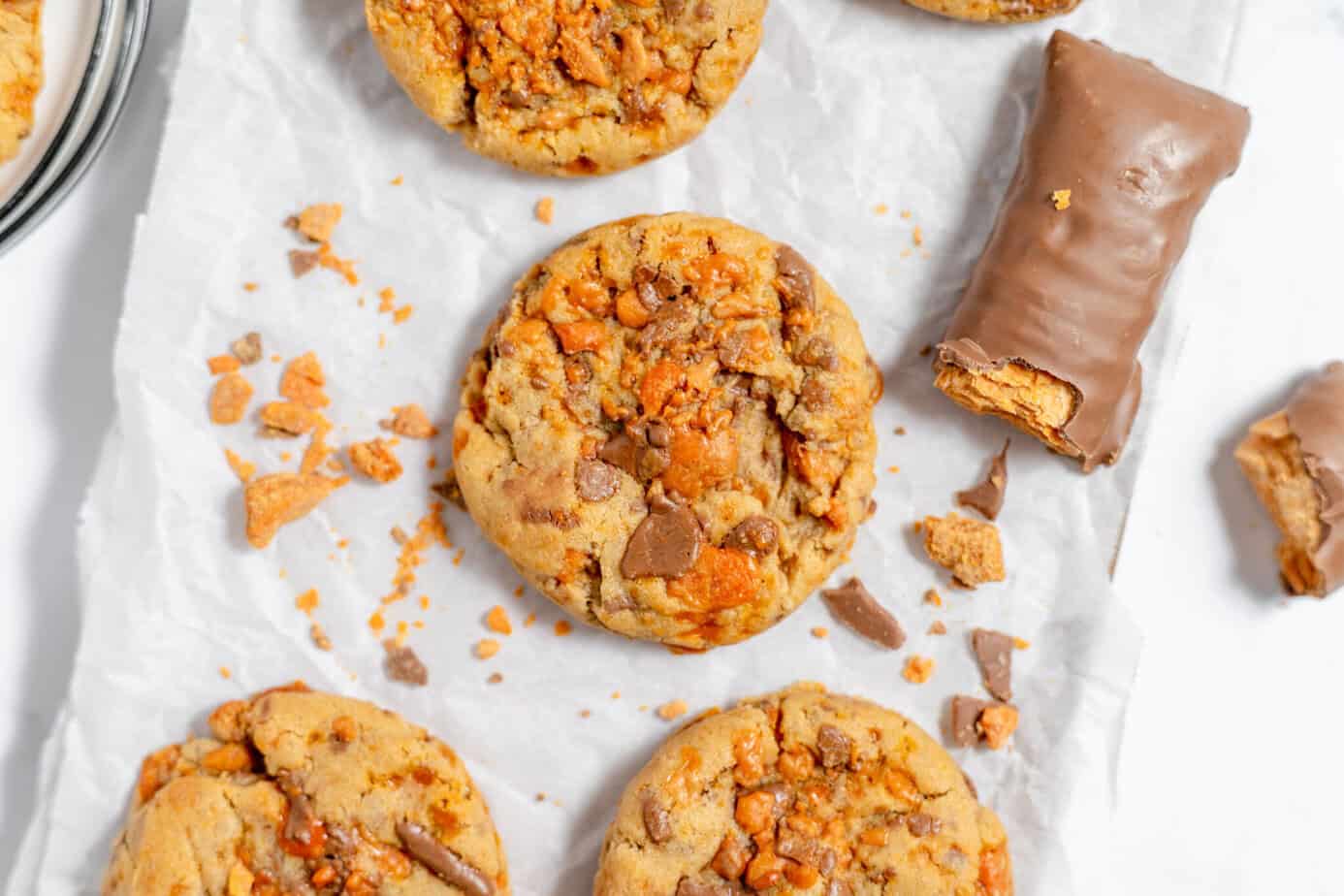 peanut butter butterfinger cookies