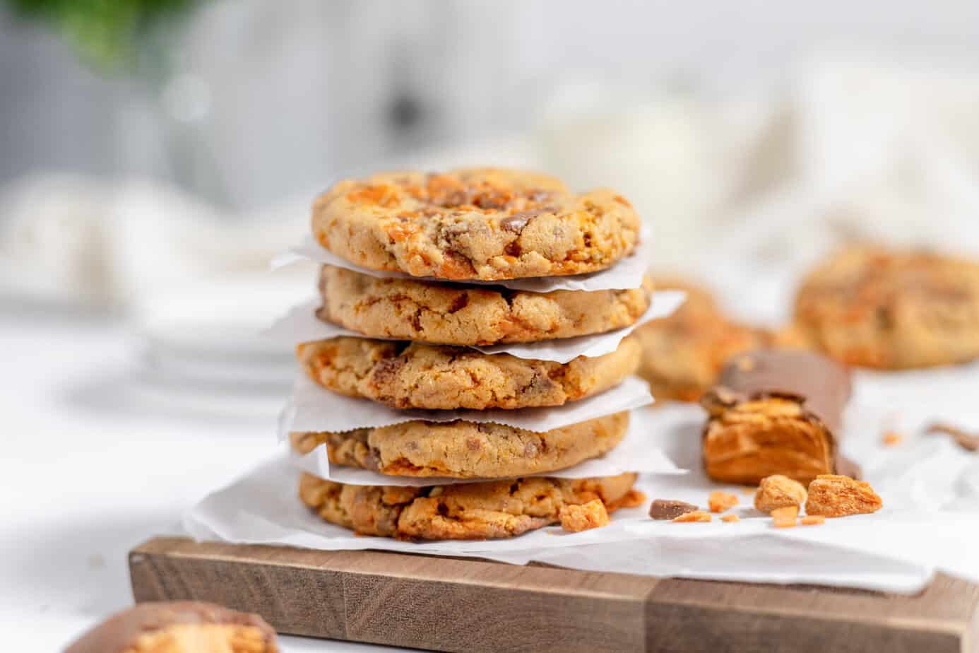 a stack of butterfinger cookies