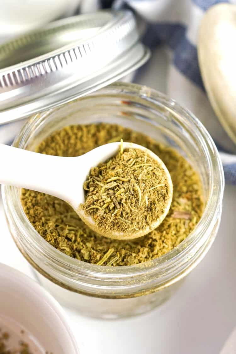 homemade poultry seasoning