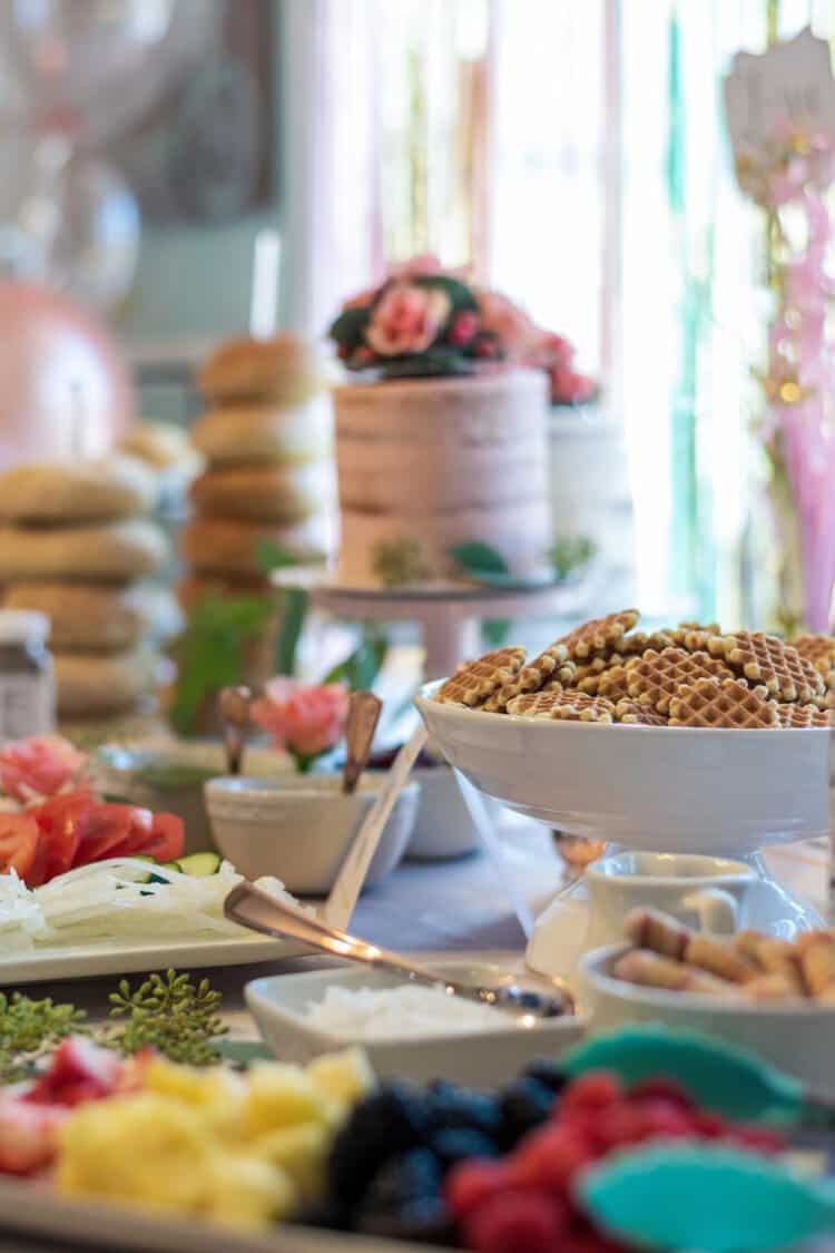 15 Delicious Wedding Brunch Ideas and Recipes 15 Delicious Wedding Brunch Ideas and Recipes