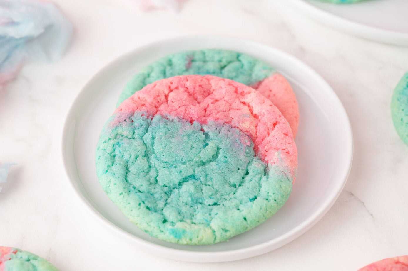 pink and blue gender reveal cookies