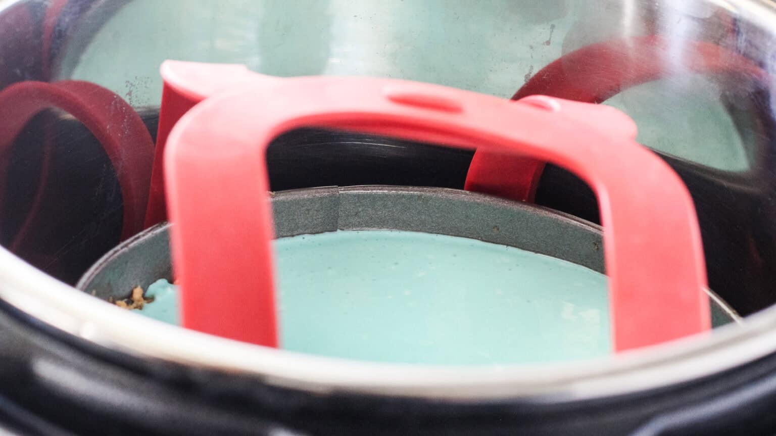 using sling to put pan in Instant Pot