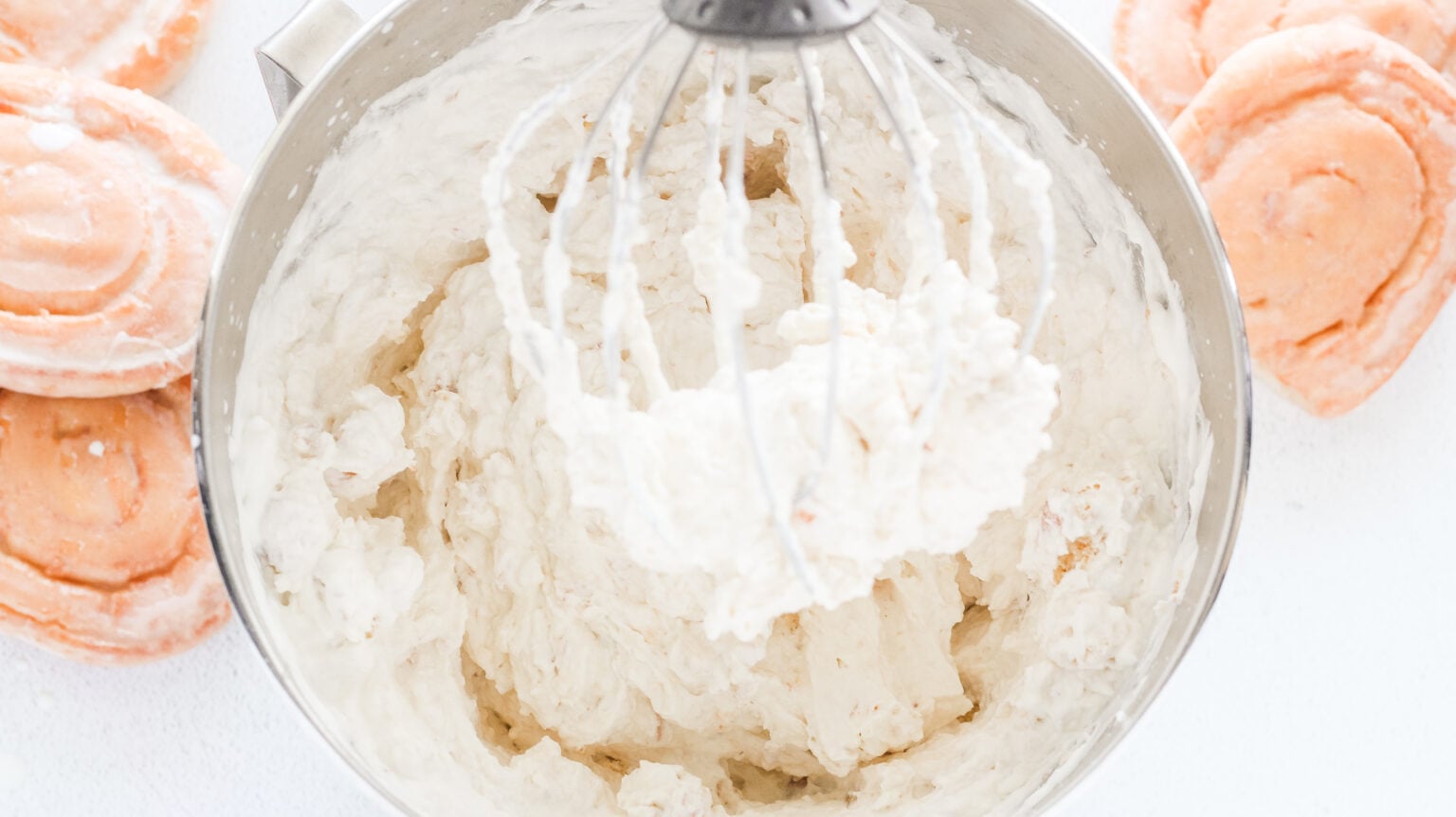 honey bun ice cream mixed up