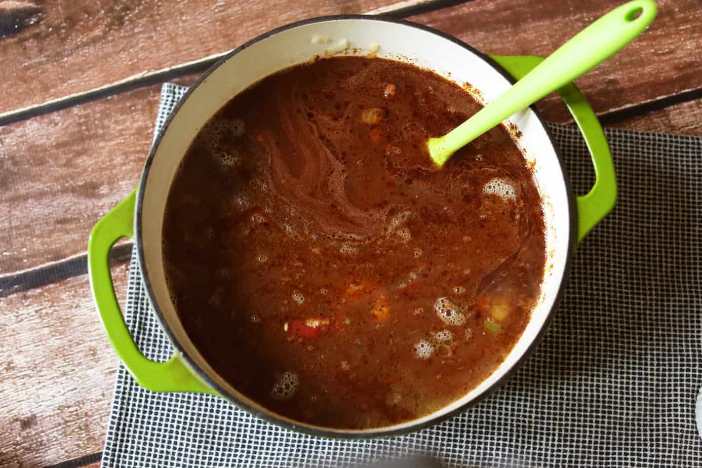 bbq baked beans in a pot