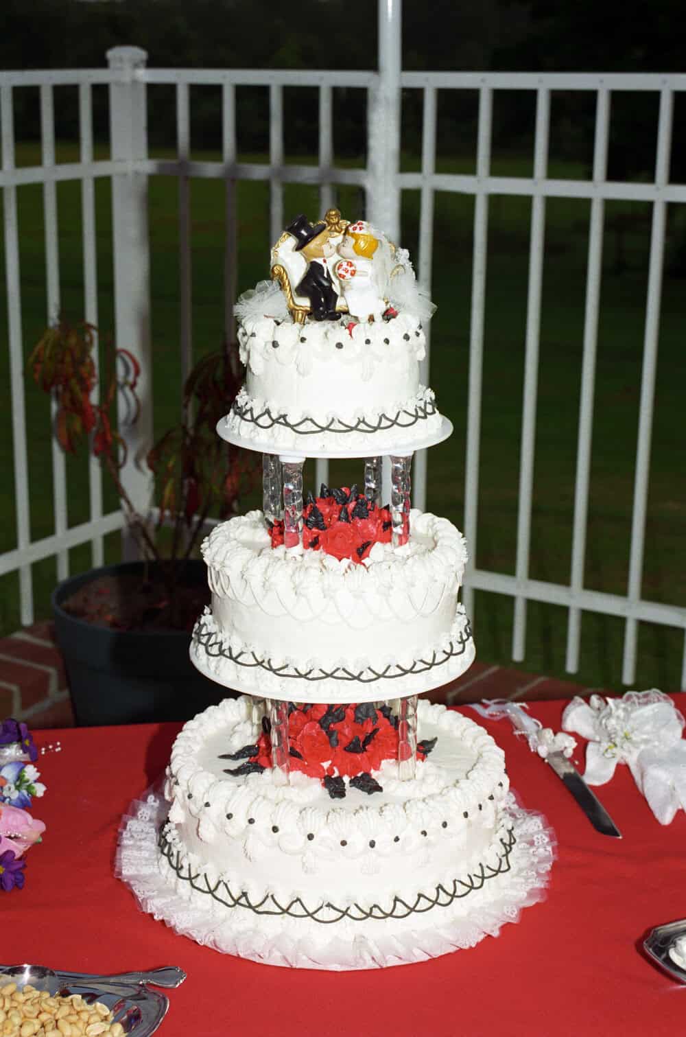 black and red vintage wedding cake