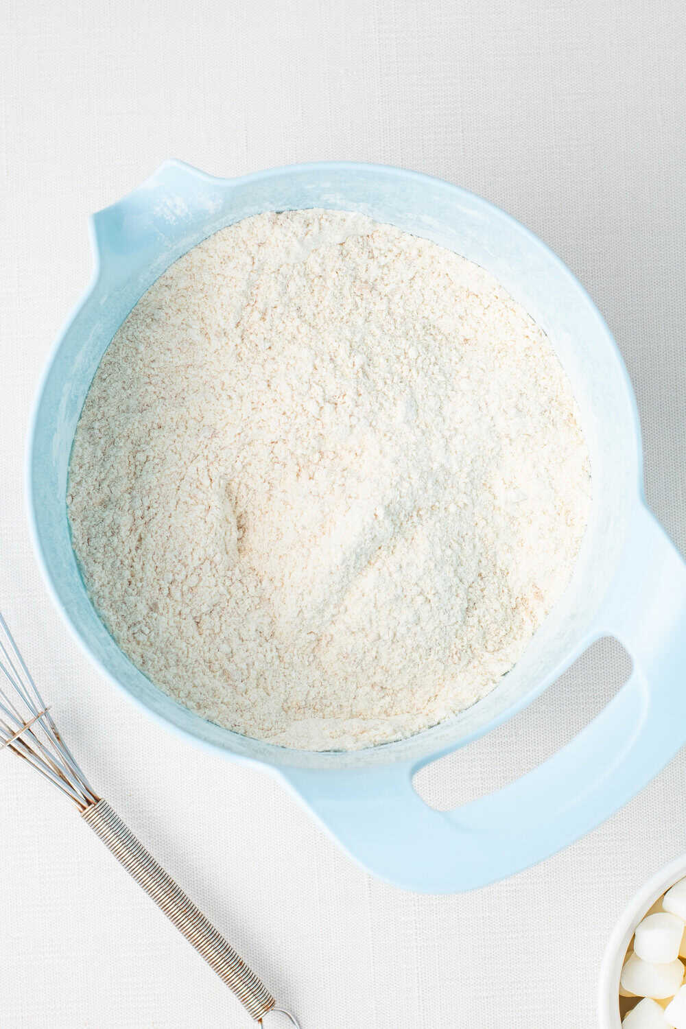 dry ingredients for cookie dough whisked together