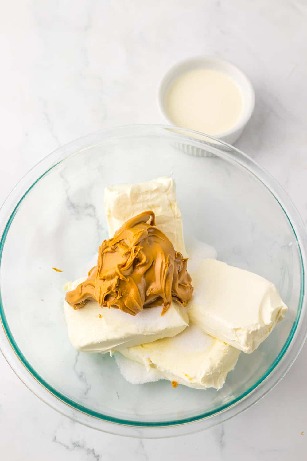 cheesecake filling ingredients in bowl