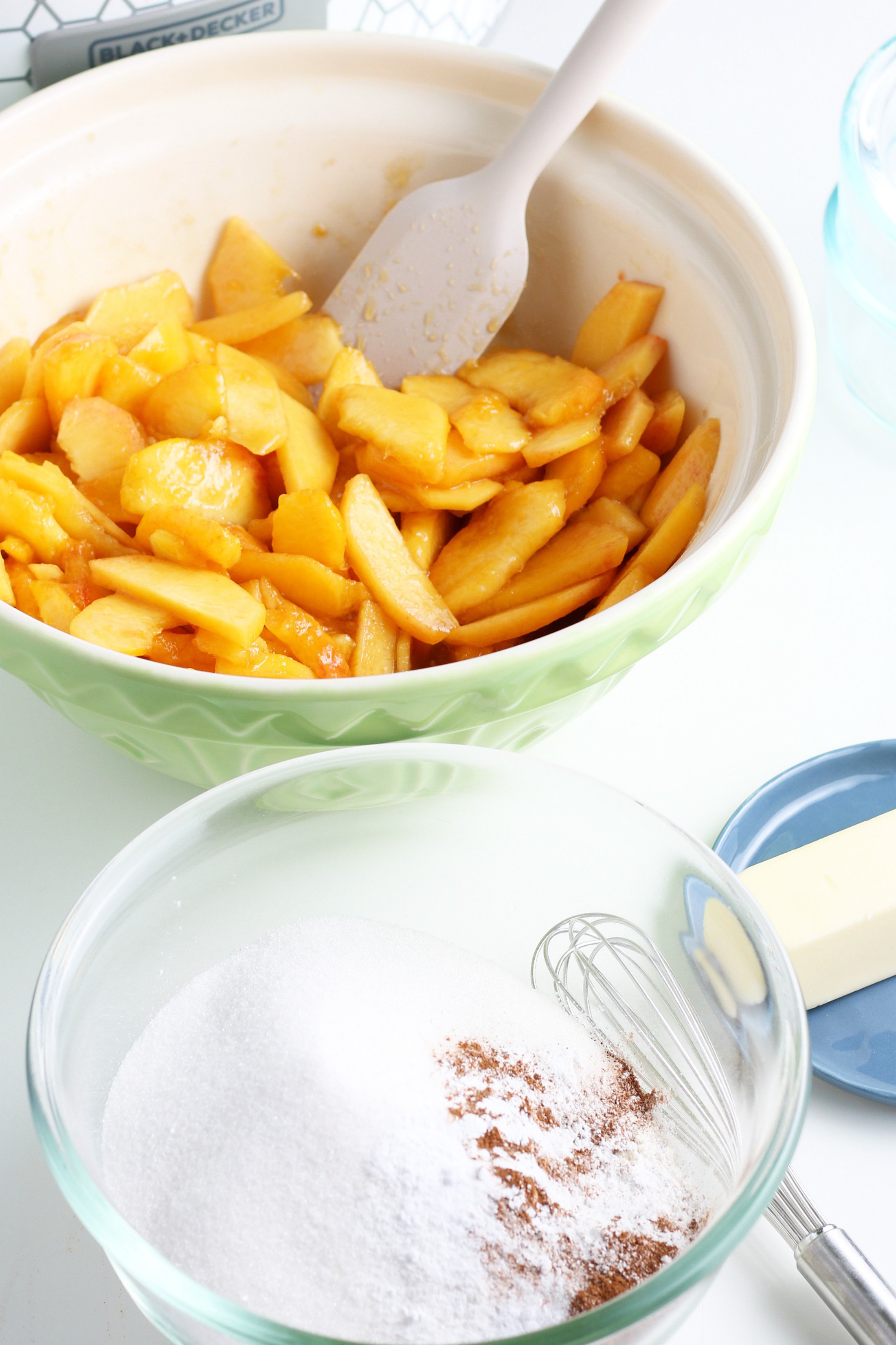 dry ingredients for peach cobbler whisked together