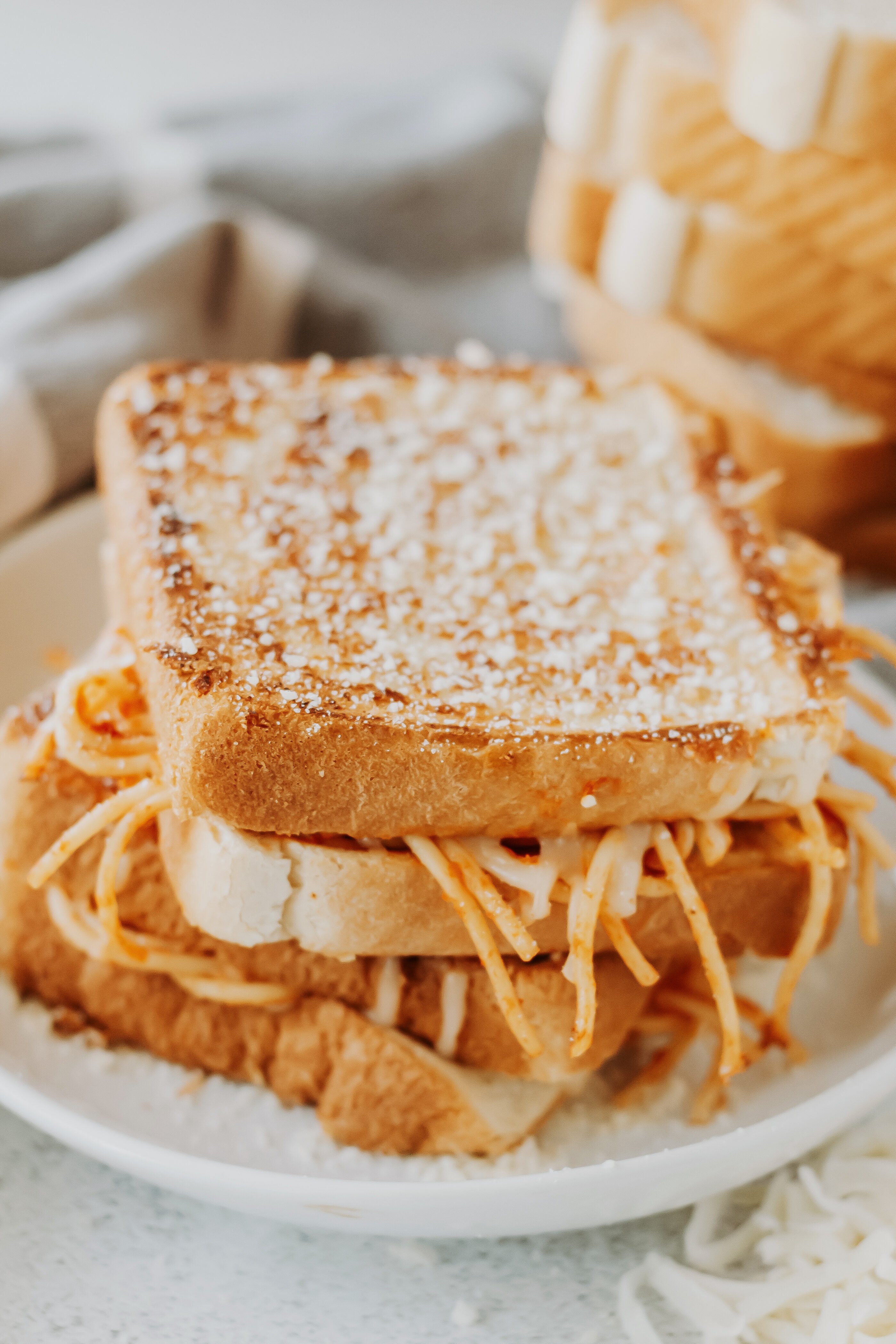 grilled cheese spaghetti sandwich