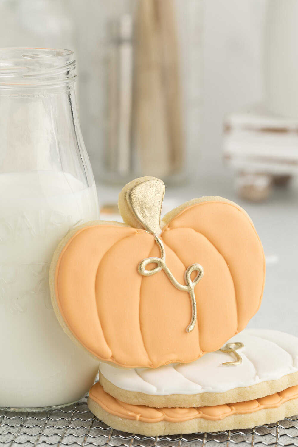decorated pumpkin cookies